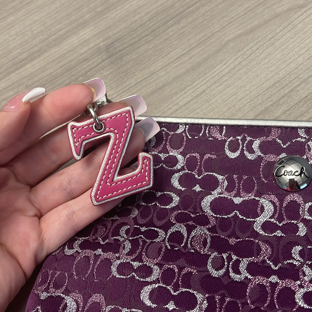 Coach wristlet - Picture 4 of 6